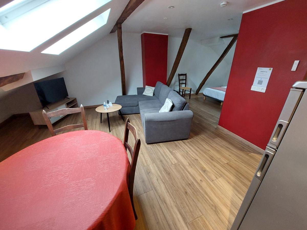 Logis Hotel - Les Pasteliers Lavaur  Buitenkant foto