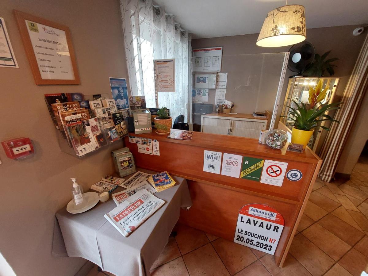 Logis Hotel - Les Pasteliers Lavaur  Buitenkant foto